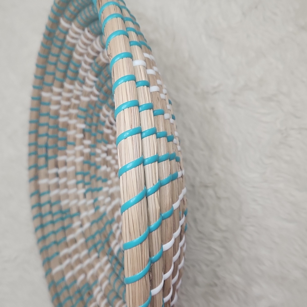 Seagrass Woven Basket , Wall Decor - Picture 4 of 7